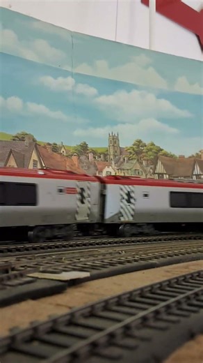 OO gauge Class 221 passing slowly on the Model Railway