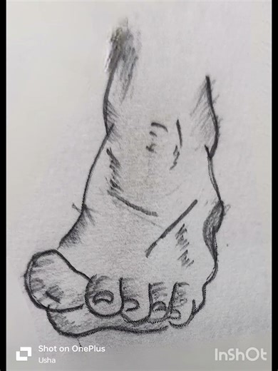 #shorts#drawing and sketching#sketching the basic forms of feet and legs #shorts feed