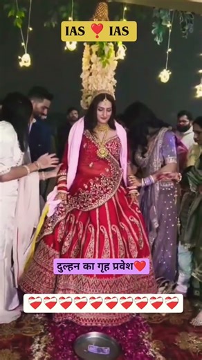 IAS Ishita Rathi weds IAS Ravi Sihag#trending#viralvideo#wedding#couple#upsc#lbsnaa#dream❣️❣️💕