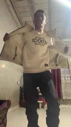 Vidéos de جمال نيقرو (@_.__._0018) avec son original - Rami.Auto.DZ