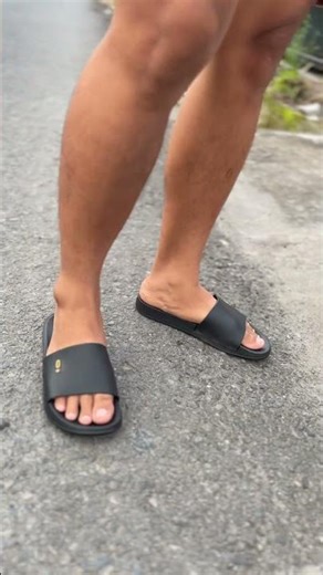 Sendal Cakep Ngk Perlua Mahal !