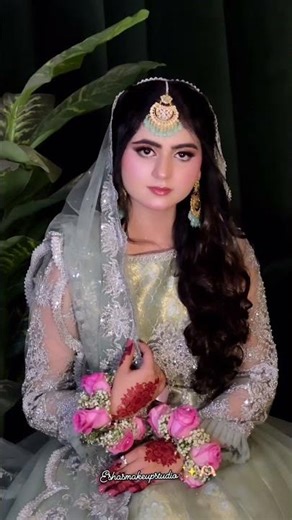 Amazing bride lehenga #lehenga