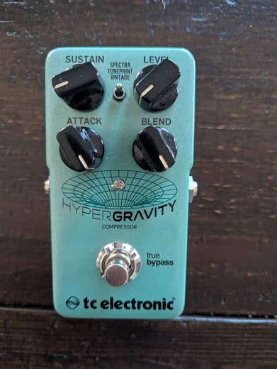 TC Electronic HyperGravity Compressor 2015 - Present - Green | Reverb