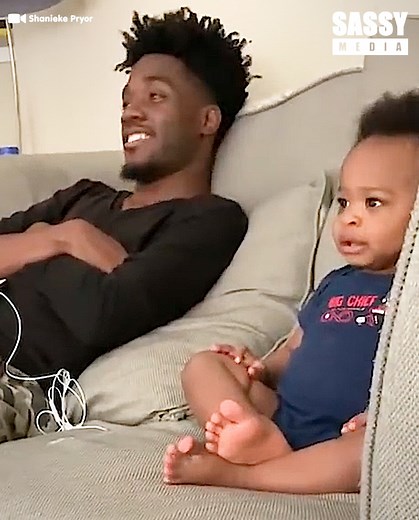 This is the most perfect daddy son chat! 🤣❤️️ | Sassy