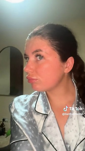 Shark Cryoglow Mask 2 Week Review: Honest Skincare Results