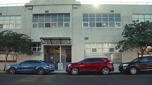 See how the 2019 Ford Edge compares against the 2019 Hyundai Santa Fe. | Ford Canada