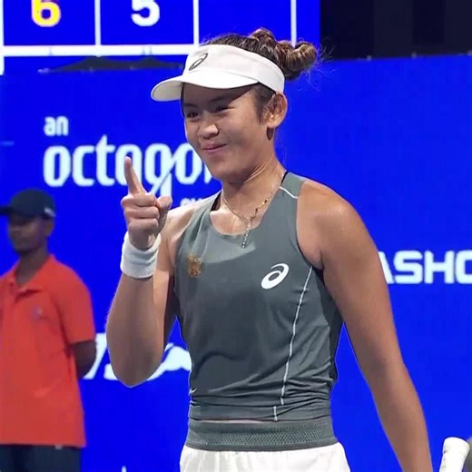 Blitzing through 💥 Lanlana Tararudee makes her first-ever tour-level semifinal by beating Iatcenko in straight sets 👏 #ChennaiOpen | WTA