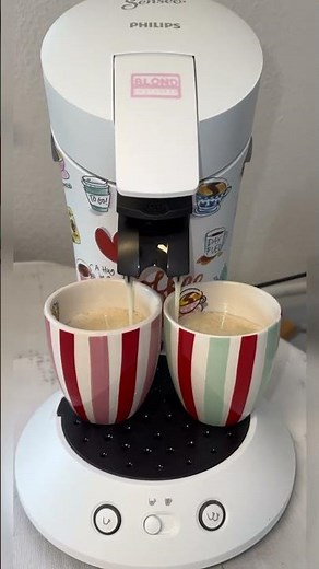 Die Senseo Original Plus Kaffeemaschine sieht nicht nur stylisch aus, sondern macht auch richtig…