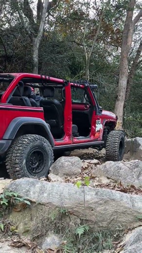 4x4 Offroad Extreme Rock Crawling | Jeep Adventure Videos #offroad #4x4offroad #rockcrawler #shorts