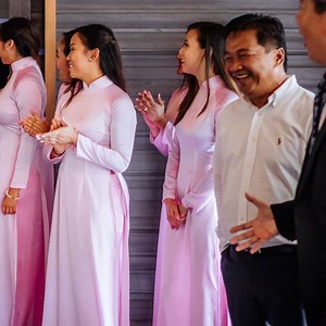 This Wedding Marries Vietnamese And Filipino Traditions — In Thailand