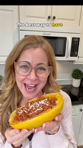 Spaghetti squash for the win tonight 🙌🥒Recipes pinned in the comments! | Jen Besecker