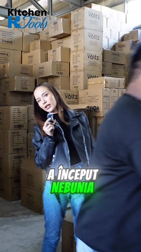 20K views · 230 reactions | Au început reducerile de Black Friday, cu discount-uri de până la 70%! Mixere pentru cozonaci, aspiratoare fără fir, seturi de vase pentru gătit și multe altele, disponibile cu livrare rapidă. | Kitchen Tools Romania | Facebook