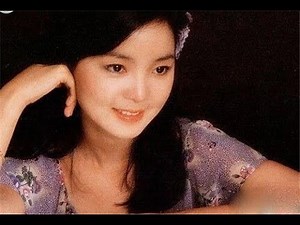 Teresa Teng - Stars (Subaru)