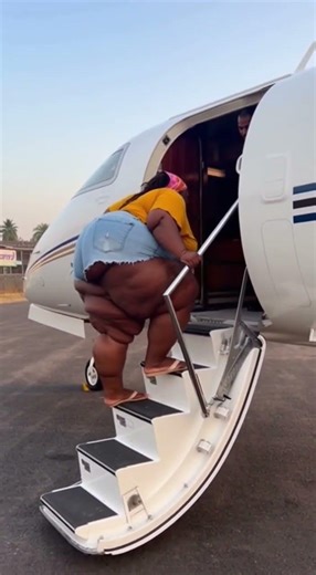 Private jet stairs weren't made for this #shorts #funny #travel