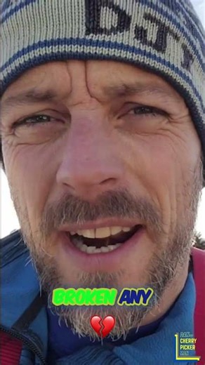 Simple Gutter Light Hooks & A Bit of Sunshine! ☀️🎄