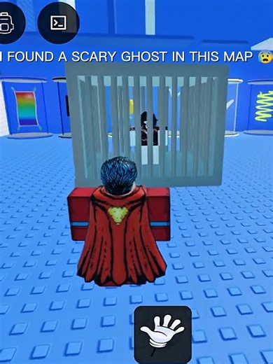 I Wasn’t Alone in This Horror Map 😱👻 (Roblox)