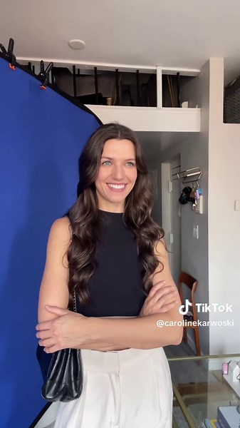 CAROLINE KARWOSKI (@carolinekarwoski) - A true story #modeling #castingcall #modelcasting #nycmodel #modelcastings