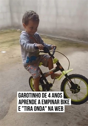 🚲😱 PEQUENO FENÔMENO Tem #criança que ainda está aprendendo a pedalar... e tem quem já surpreenda com manobras de tirar o fôlego. Aos 4 anos, Ravy chamou a atenção nas redes sociais ao mostrar habilidade sobre duas rodas. Neste vídeo, que voltou a viralizar, o pequeno aparece empinando a #bicicleta no jardim de casa com uma facilidade que impressiona. O detalhe que deixa a cena ainda mais curiosa é que a bike ainda tem rodinhas de apoio. Mesmo assim, o garoto demonstra equilíbrio, controle e mu