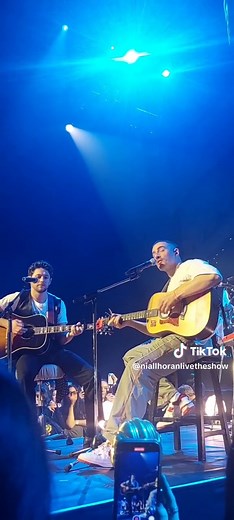 Niall Horan Live on TikTok