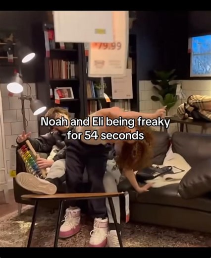 I'm tryna do my math 😭 #kalogerasisters #elianakalogeras #noahrisling