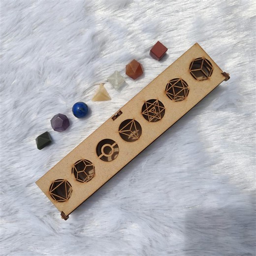 Seven Chakra Sacred Geometry Crystal Set – 7 Platonic Solids With Wooden Box for Meditation & Energy Healing - Etsy