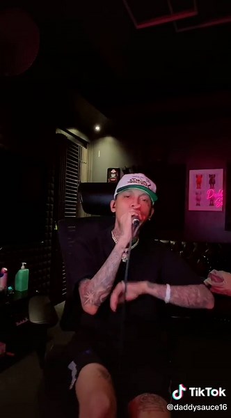 Just a Little Bit Freestyle: Skusta Clee Bitbitan