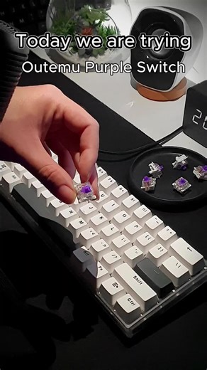 ASMR Typing Test Outemu Purple Switch Unlubed Tactile 45gr •Keyboard : Maxfit61 Frost by @fantech.id •Keycaps : Stock Keycaps Keychron Novelties •Tapemod •Stock dampener case foam •Lubed Stabs •Daxa Cordura Mousepad #fypシ #fyp #fyppppppppppppppppppppppp #mechanicalkeyboard #customkeyboard #outemu #outemuswitches #keychron #keyboard #asmr #typingasmr #fantech #maxfit #maxfit61 #keyboard #outemu #gaming #typing #keebs #mechanical #switch #typingtest #clacky #thocky