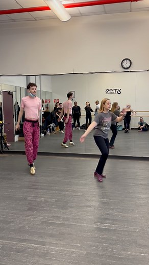 31K views · 687 reactions | This is the waltz we worked on the advanced beginner class! Super fun and sweet! Shoutout to my dear student Stephanie! 冀 #galganni #tapdancing #tapdance #funtimes #tapdancers #tapclass #tapshoes #stepsonbroadway #fundance #dancewithme #fypシ | Felipe Galganni - Tap Dancer | Facebook