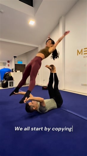 SQASity on Instagram: "Credits to @ritagala.acro.yoga and @acrocelt for the inspiring flow! 😍 What went down at our intermediate acroyoga class - stay till the end for progressions highlights if you wanna try it too! Thanks for the amazing flight! @virtuaisback !✨ #acroyoga #partnerwork"