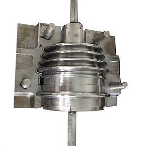 [Hot Item] Mould Factory Customized High Quality Injection Molded Wheel Rim Mold