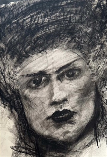 Charcoal Sketch - Bride of Frankenstein #charcoal #charcoalart #charcoalsketch #sketching #drawing #frankenstein #bride #brideoffrankenstein #sketch #draw #horrorart #art #timelapse #artist #mccoy