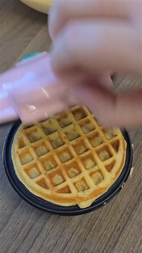 4K views · 30 reactions | Ha kell egy nagyon jó gofri recept 劉 | Finom Retro Torta | Facebook