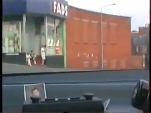 Wrexham in 1991 Credit: Tracy B https://www.youtube.com/watch?v=dqUridJGQrs&t=1s&ab_channel=TracyB | North Wales Nostalgia