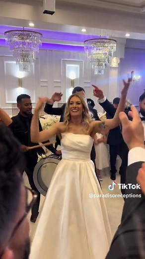 Enchanting Lebanese Wedding Dance at St. Andrew's Cathedral Sydney