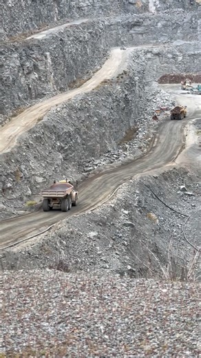 31 reactions | Sneak peak at Cosgrove quarry in regional Victoria. Our team extract high-quality hard rock aggregates for concrete, asphalt and civil construction projects across the Goulburn Valley. #buildingsomethinggreat #construction #quarry | Boral | Facebook