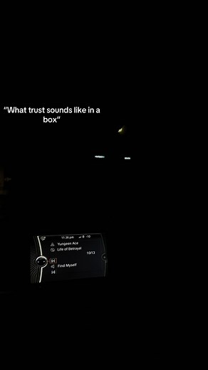 Exploring Uniden Radar Detectors: R7 vs R8