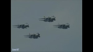 Felix 100, 101, 102, and 105 of the VF-31 Tomcatters perform the very last F-14 Tomcat techincal demo at the Oceana Airshow in 2006. Follow us on other platforms: Instagram https://www.instagram.com/grumman.f14.tomcat Patreon https://www.patreon.com/F14Tomcat Twitter https://twitter.com/_F14Tomcat YouTube https://www.youtube.com/c/GrummanF14Tomcat | Grumman F-14 Tomcat
