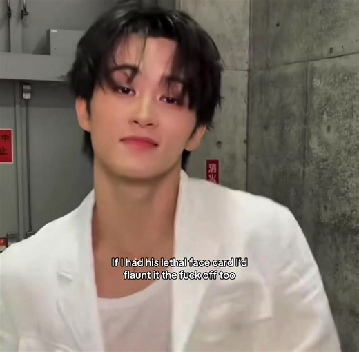 I swear he’s so fine and he KNEW he was in this video | face card so lethal