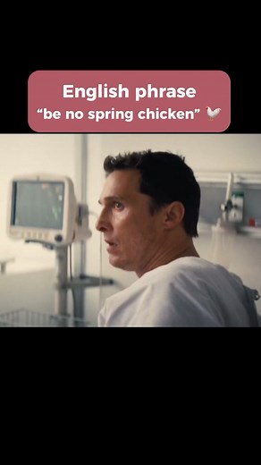 English phrase - “be no spring chicken” 🐓 This phrase means to not be young anymore. “Spring chicken” is a noun which is used to describe a young person but it is often used in the negative form. It can be phrased as “be no spring chicken” which is seen in clip 1 and 3 or it can be phrased slightly differently which is highlighted in the clips 2 and 4. “Diane, you’re not a spring chicken.” “I wouldn’t say I’m a spring chicken anymore.” #aprenderingles #english #learnenglish #inglés #britishengl