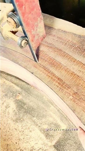 Masterful Woodworking: Cutting Intricate Curves with an Industrial Band Saw