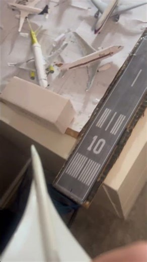 Concorde landing at model airport (special edition)