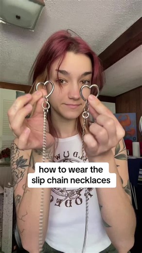 How to Wear Slip Chain Necklaces: Tutorial and Tips