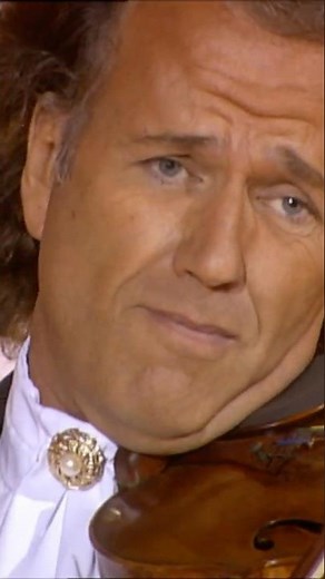 Beautiful memories of our concert in Tuscany ❤️ We can't wait to be back in Italy in 2 weeks!