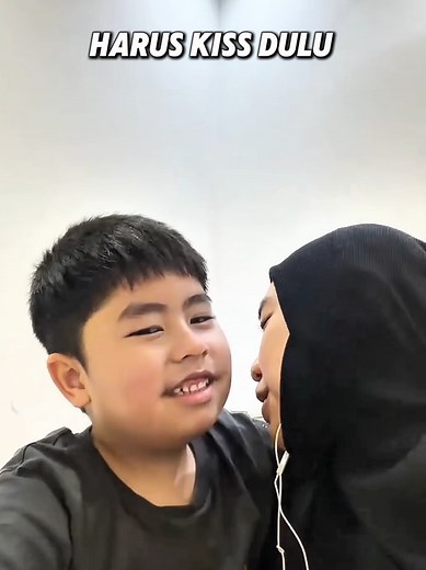 cepet banget kalo ada makanan 😅 #oki #okisetianadewi #egyptlife #family