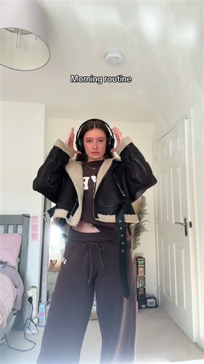 Morning routine back to work #trend #vlogs #morningroutine #foryou #foryoufyp