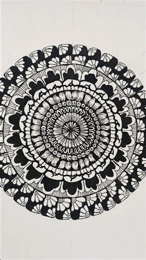 #mandala #mandalaart #mandalaartforbeginners #mandaladrawing #mandaladesign #drawing #art