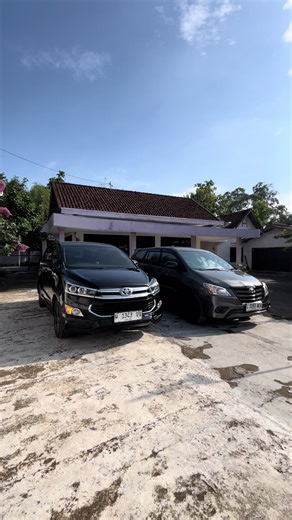 Bismillah Ready Innova 2020 v manual TRD km 80 rb & 2014 G matic diesel km 130 modif tipis kondisi bagus kenceng semua orian bebas laka bebas banjir cat masih mulus orian lokasi jombang diwek wa 081803836193 #fyp #fypageシ#fypシ゚ #jualbelimobilseken #cumicumidarat💨💨