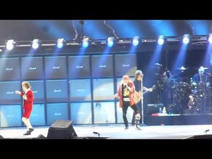 AC/DC w/ Axl Rose - Thunderstruck (Live in Aarhus, June 12th, 2016)