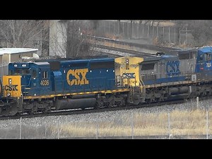 CSX Freight Train Q372 In Baltimore City, Maryland