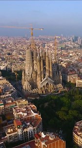 Overlooking Barcelona: Architecture and rhythm